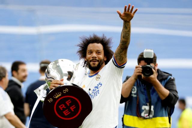 Le Real Madrid rend hommage à Marcelo avant le derby