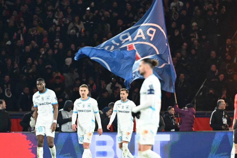 L’OM, qui va porter plainte, « condamne avec la plus grande fermeté » les banderoles visant la famille Rabiot lors du Classique contre le PSG